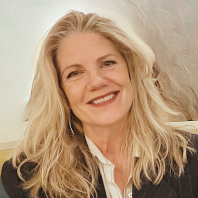 Lindaholliday400x400